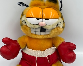 Garfield ‘The Boxer’ 23cm / 9” Orange Cat Vintage Retro Soft Plush Toy, Dakin from 1980s TV Show 1978-1981, United Feature Syndicate