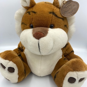 1990s Vintage Tiger Soft Plush Toy, gorgeous and well made, Play by Play, perfect gift / present (P1)