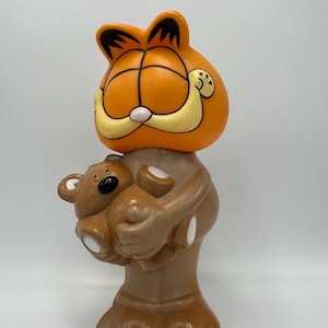 1978-1981 Garfield Cat Vintage Bubblebath Bottle Figure, Retro made by United Feature Syndicate Inc Grosvenor, from 1980s TV Show