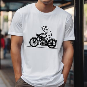 Grenouille svg, svg crapaud, grenouille png, moto vintage svg, grenouille sur une moto vintage svg, moto png, moto vintage PNG SVG DXF