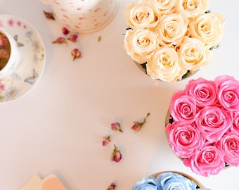 Real Preserved Roses in a Round Golden Vase | Mother&#39;s Day Flowers | Eternity Roses Arrangement in a Golden Bowl | Chic Decor