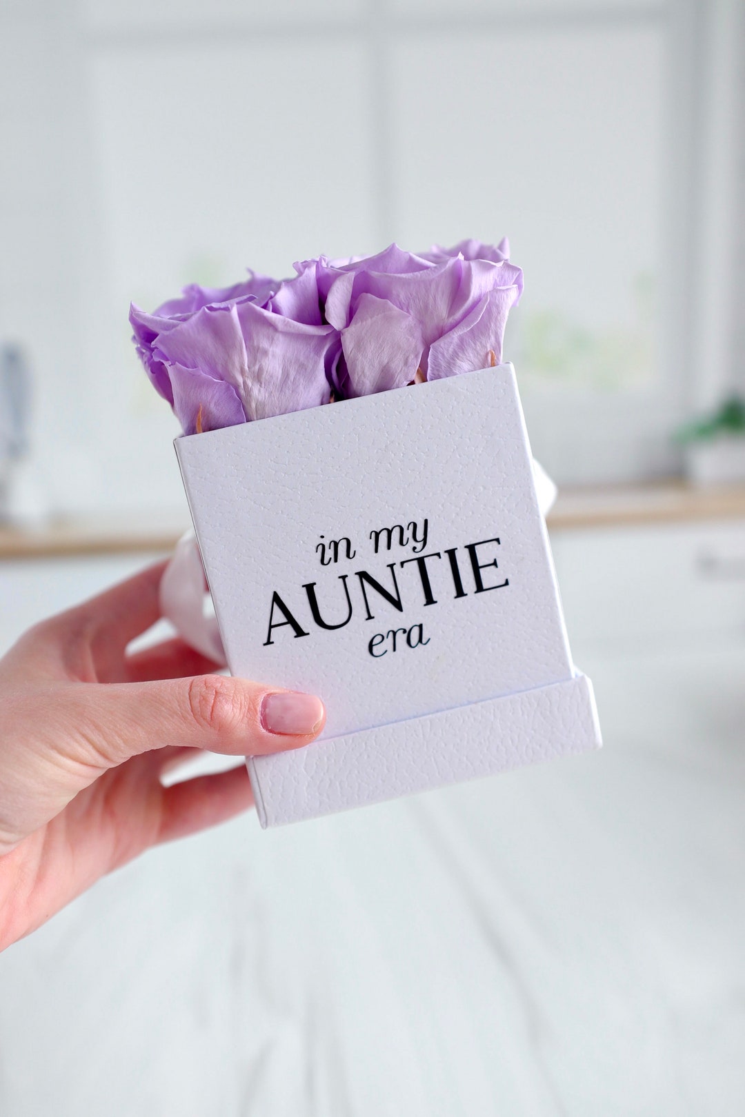 Era Boxes auntie Era, Preserved Ecuadorian Roses Premium Textured Box, Flower Bouquet Engagement