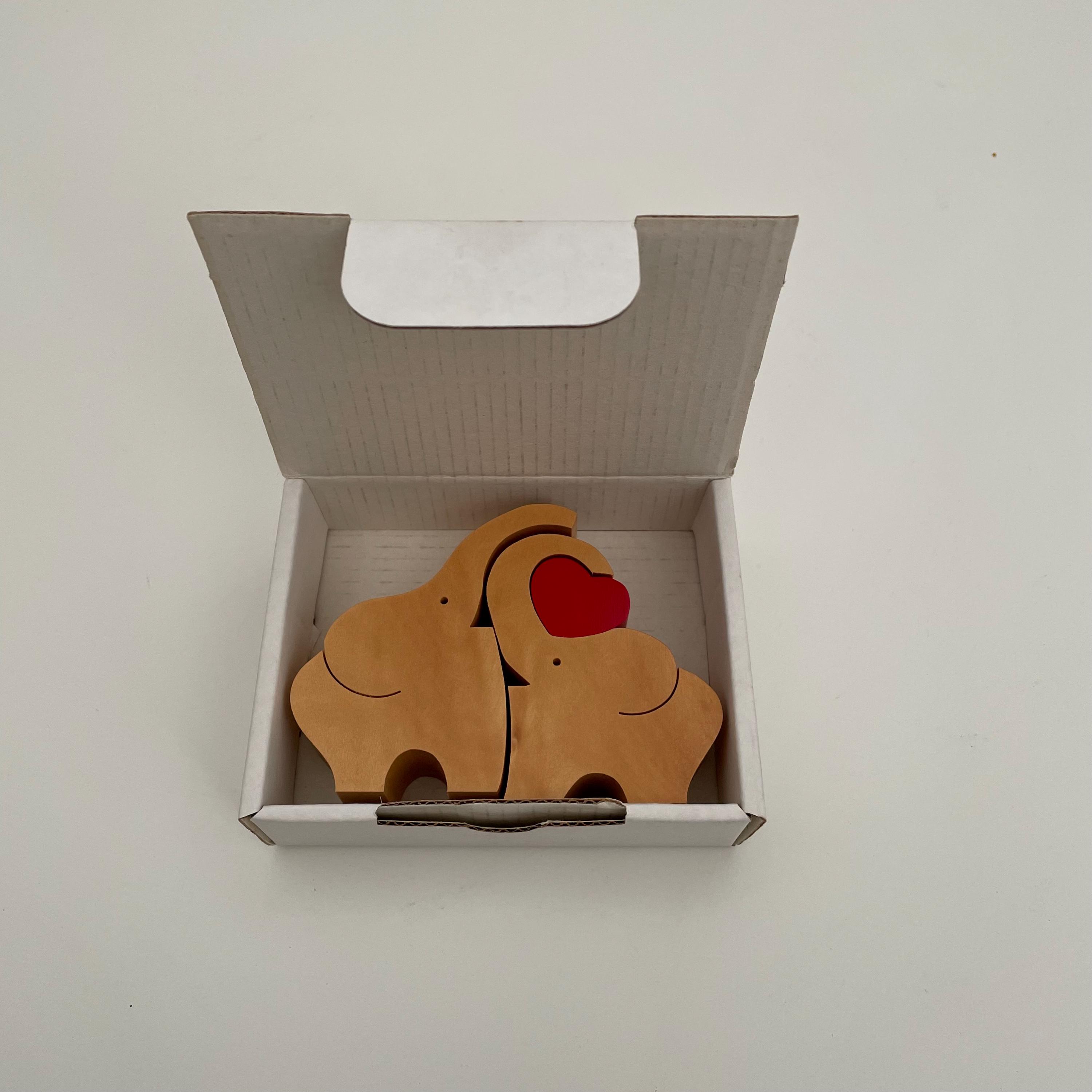 Naef社　スイス製　ヴィンテージオブジェ Naef toy - Etsy 日本