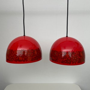 Lámparas colgantes rojas de Kaj Franck de Fog & Morup
