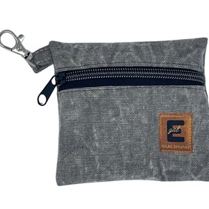 Cartera minimalista hecha a mano y llavero de muñeca, bolso de tela con cremallera y cierre.