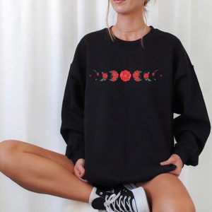 Floral Moon Phases Crewneck Sweatshirt, Cute Moon Phases Flower Sweatshirt, Simple Flowers Sweatshirt, Unisex Moon Sweatshirts
