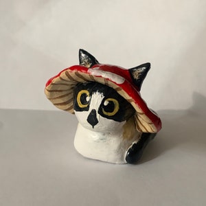 Desk Buddie: Mushroom Toadstool Hat Custom Cat Figurine