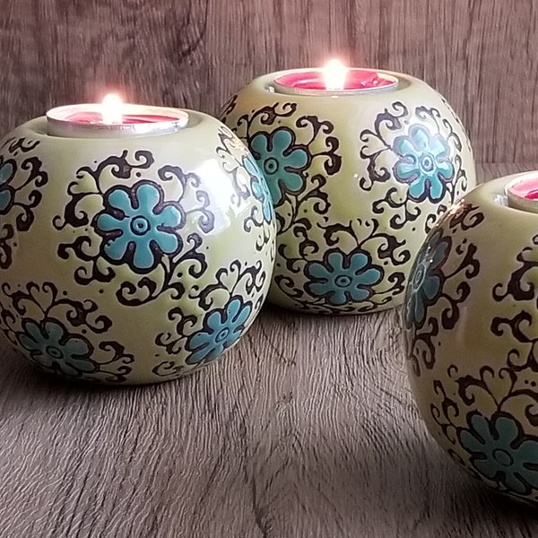 Artesania Blue Floral Ceramic Tealight Holder