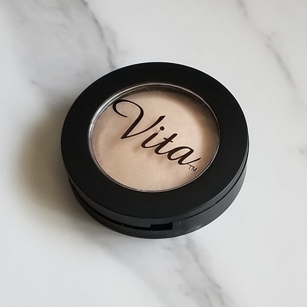 Baked Mineral Colour Tones Foundation by Vita