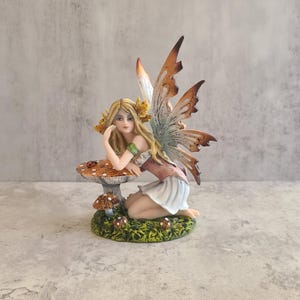 Fairy Gardens, Fairy Figurines, Fairy Miniatures, Toadstool Fairy Resin Figurine