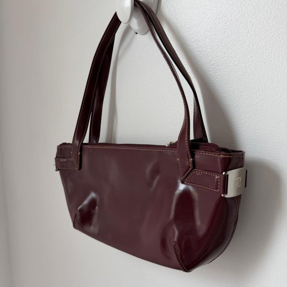 DKNY Leather handbag Archive y2k グランジ Vintage DKNY Y2K Bag Chocolate Brown Taupe Jacquard Leather Logo