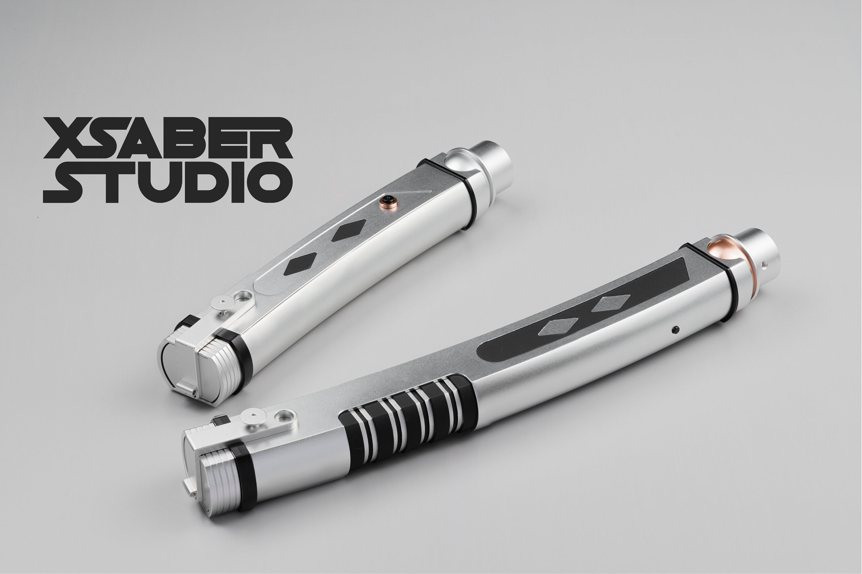 Ahsoka Tano's Neopixel Lightsaber proffieboard 2.2 With Twin Blades in