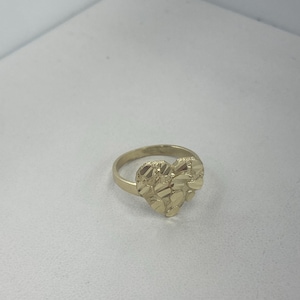 10k Yellow Gold Medium Nugget Heart Ring