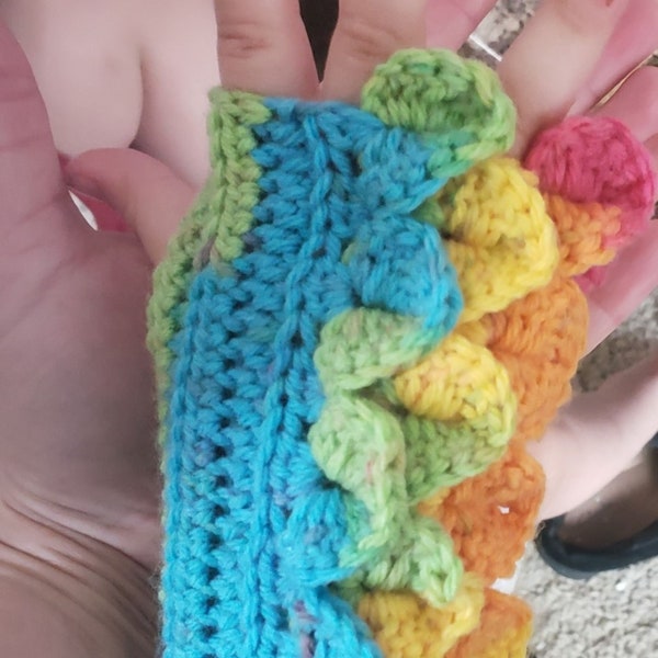 Crochet Pattern / Toddler Sized Dragon Scale fingerless gloves ages 1 to 5 / Digital PDF / Permission to sell made items
