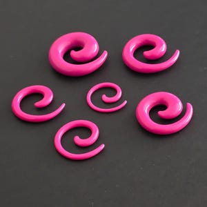 Spiral Taper Stretcher for Ears, Body Piercing Ear Gauge Expander Tool. Snail Shape. Magenta