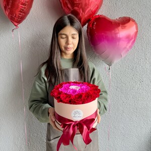 Valentines Day Gift | Real Preserved Roses Round Box | Forever Flowers | Be My Valentine | Gift For Wife Girlfriend | Eternal Roses Present