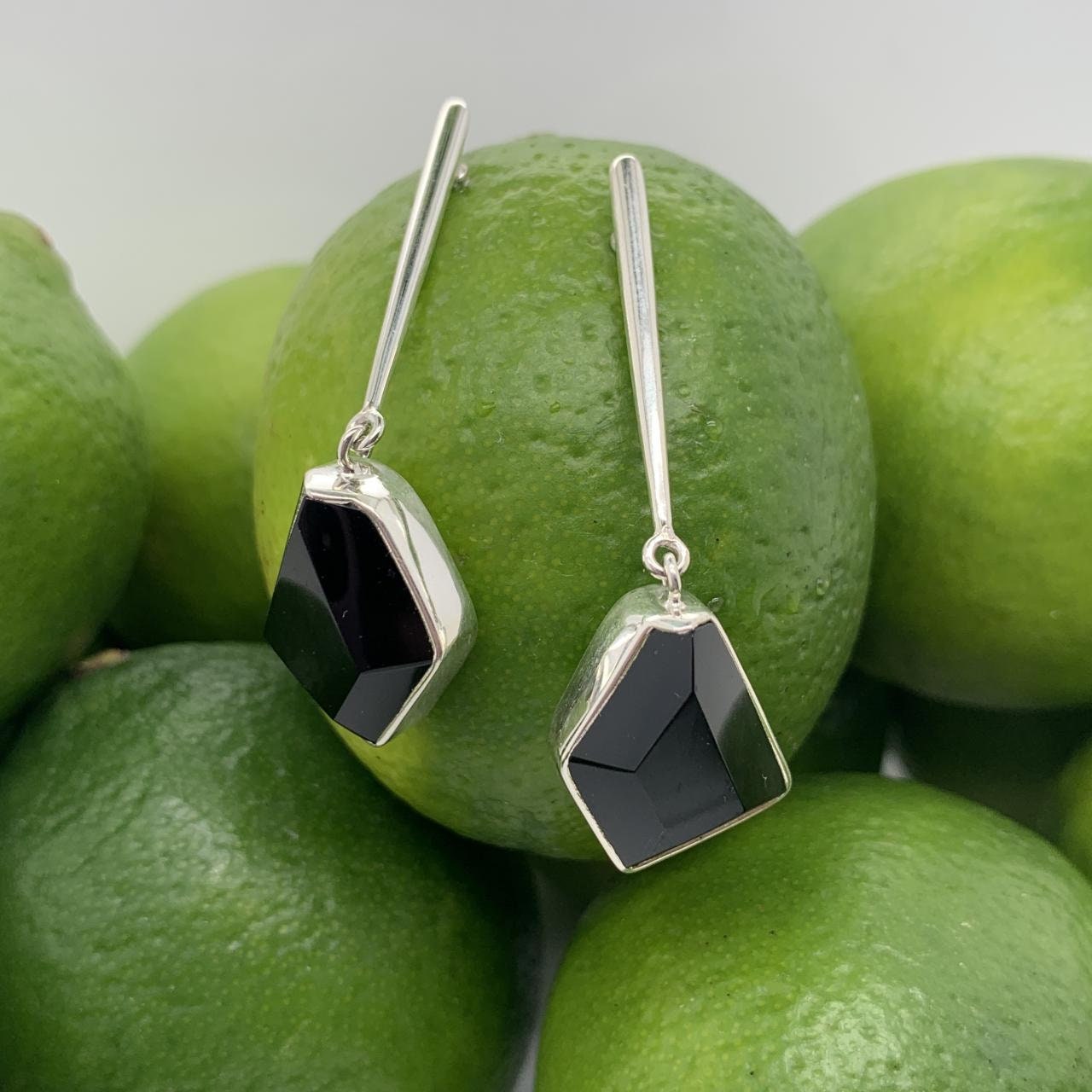 Sterling Silver Black Onyx Earrings artisan Guillermo Arregui s Dangle Sterling silver black onyx earrings artisan guillermo arregui s dangle