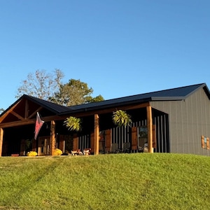 Modern Farmhouse Barndominium Plans | 5 Bedroom Layout | 40x60 | PDF + Framing List image 3