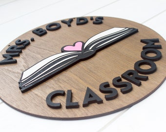 English Teacher Custom Gift Laser Cut Sign 3D Lettering Classroom Door Decor Hanger Reading Specialist Tutor Teacher Gift End of Year Gifts