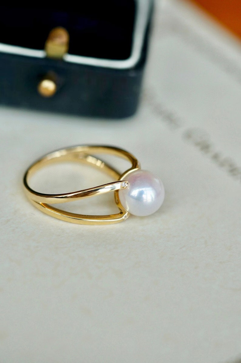 18K Solid Gold Ring/ Pearl Engagement Ring/ Diamond Engagement Ring/ Dainty Ring/Pearl Jewelry/Gift for her/ Fine jewelry image 1