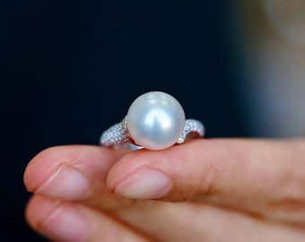 Australian South Sea Pearl/100% Natural Colors/White Pearl Ring/18K Solid Gold Pearl Ring/Holiday Gift/Gift for her/Wedding Set/Vintage