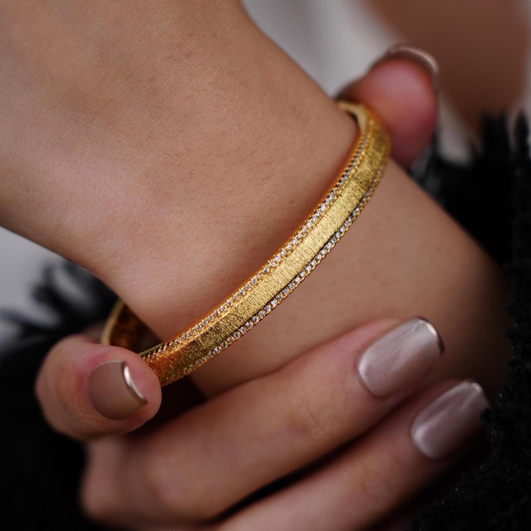 Italian gold bangle - Etsy 日本