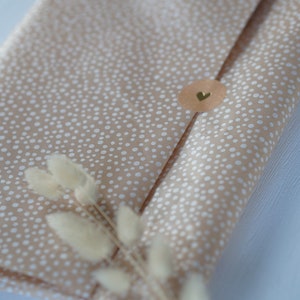 Tissue paper dotted in beige or pastel orange | 50 x 70 cm | Gift wrapping | Packaging products