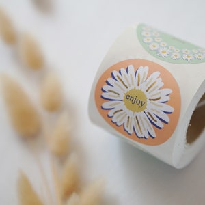 Sticker für Geschenke |  | zwei Pastelltöne | eines mit Gold-Effekt| mit Gänseblümchen | Enjoy | It’s for you |Geschenkaufkleber