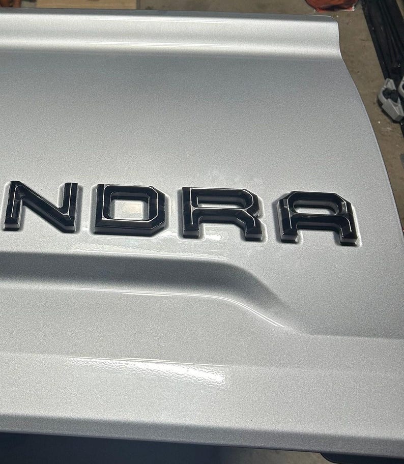 Letras retroiluminadas para la puerta trasera de la Tundra (2014-2021) imagen 6