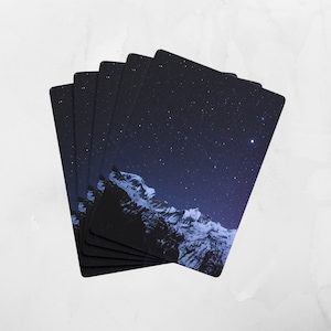 Sternennacht Custom Spielkarten, Natur Spielkarten, Nachthimmel, Berge und Sterne, Game Night, Poker Night, Campfire Games, Poker Cards