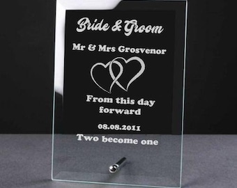 Roma London Personalised Engraved Heart Glass Plaque Wedding Bride and Groom Gift , Christmas, Xmas, Birthday, Anniversary, Best Wishes