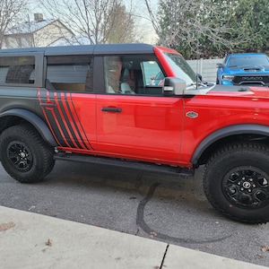 NEW 2021-2025 Ford Bronco quarter panel side fading graphics - Full Size Bronco vinyl decals