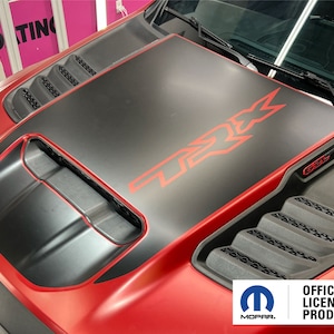 Past op Ram TRX-motorkapafbeeldingen met TRX-uitsparing - set van 2 - vinylstickers, stickers