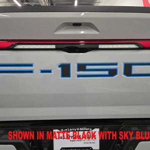 Calcomanías de vinilo con letras y contorno para portón trasero de Ford Lightning 2022-2025 (F150)