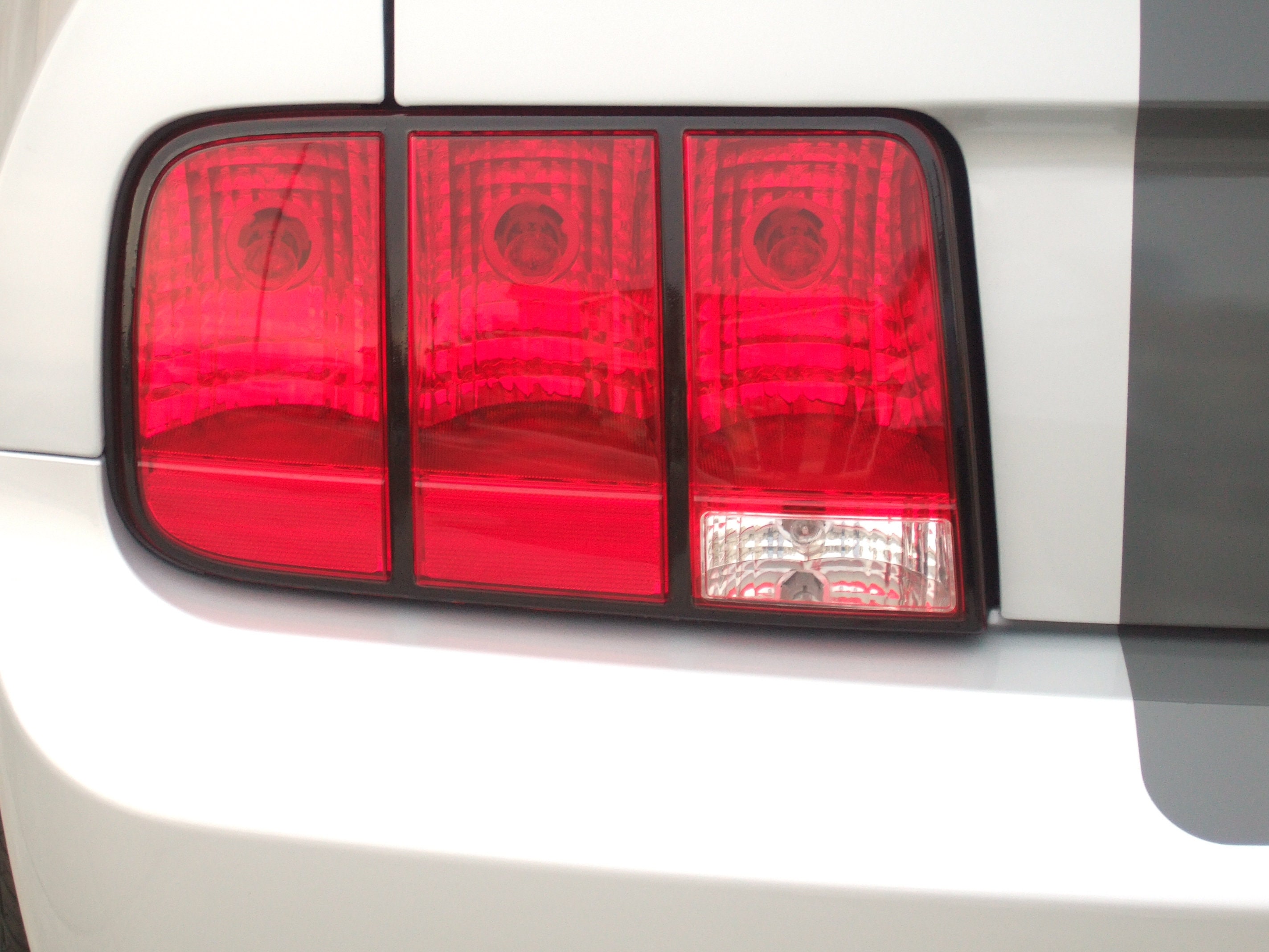 Mustang gt tail lights best sale