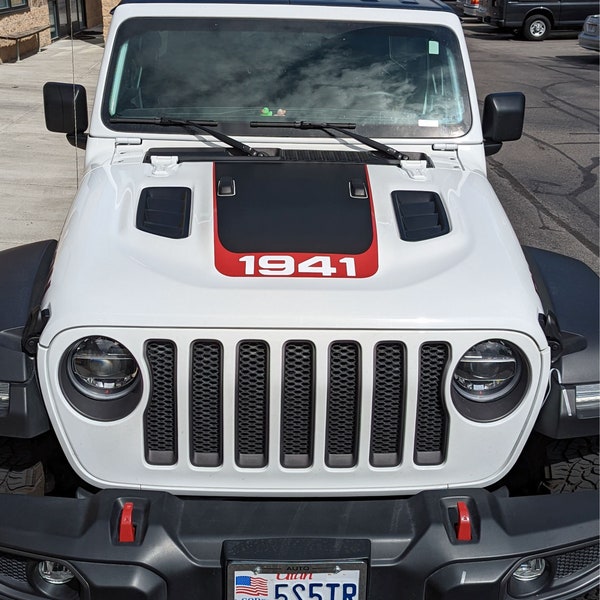 thumbnail image 2 of Collectible Decals 1941 Center Hood Vinyl Decal – 34" X 10" Matte – Made In USA – Fits Jeep 2 of 4