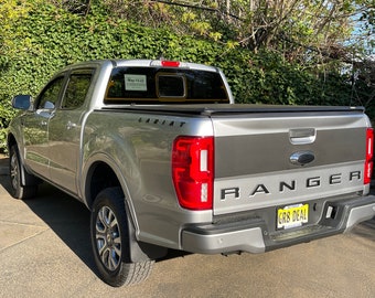 Insignias De Portón Trasero En Letras Negras Mate Para Ford Ranger Wildtrak – Emblema Lateral