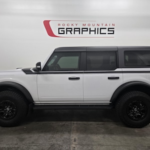 2021-2025 Ford Bronco Side C Stripe - Vinyl Decals Graphics Stickers - Pair