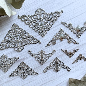 10pcs Set Filigree Triangle Stamping Links Vintage Wraps Connectors Metal Journal Corners Embellishments for Scrapbooking Craft Supplies