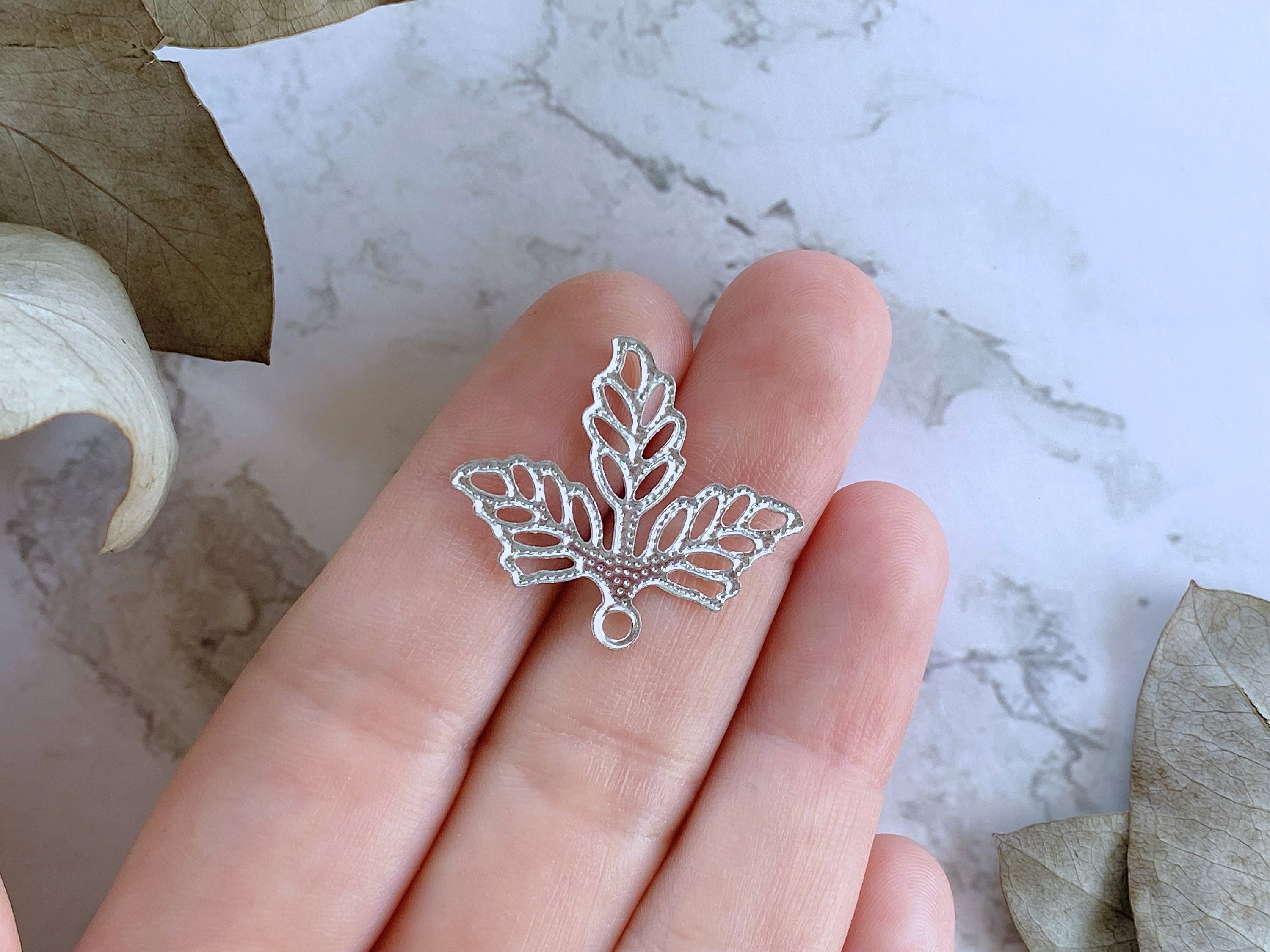 12pcs Filigree Leaves Platinum Stampings Creative Journaling