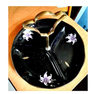 Vintage 3 section serving dish with Handle 20cm Royal Worcester Pallisy Orchid VGC