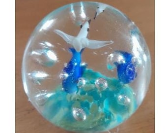 Murano-style Glass Fish Birds Paperweight Clear To Blue and Green 493gm 7.5cm  VGC