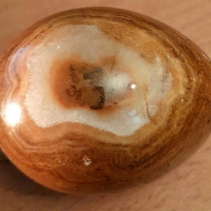 Vintage Onyx Marble Egg Paperweight Hand Carved 3" VGC