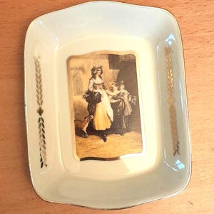 Gilded Decorative Trinket Ring Tray Victorian Theme Small Ceramic VGC