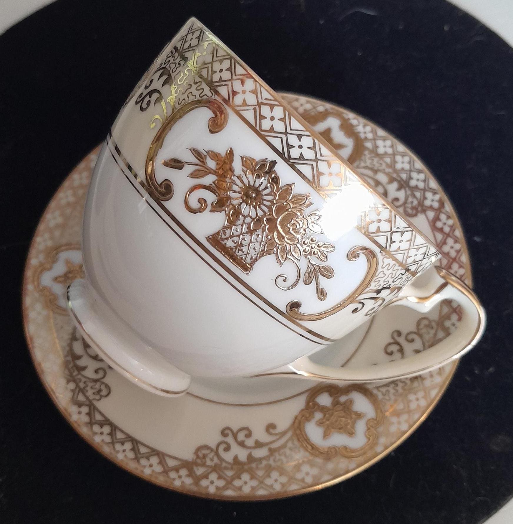 古萩　盃 青瓷ぐい呑 Sake cup / crackle glaze #sakecup #guinomi