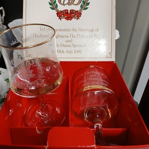 Charles & Diana Royal Marriage 1981 Commemorative Glass Wine Goblets Dema