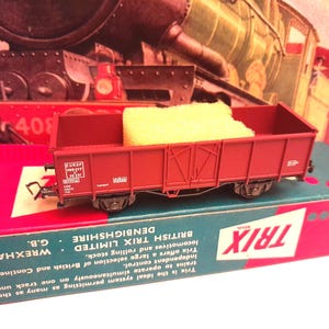 Model railway 00 Gauge LWB open goods wagon Trix 1633 VGC