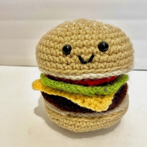 Children&#39;s Crochet Toy Cheese Burger