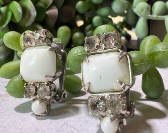 Cute Milk Glass Rhinestone Clip Earrings