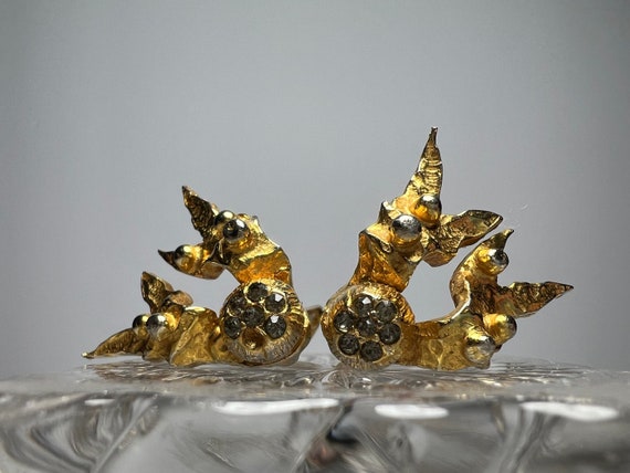 Gold clip-on sparkly abstract earrings fall gift … - image 1